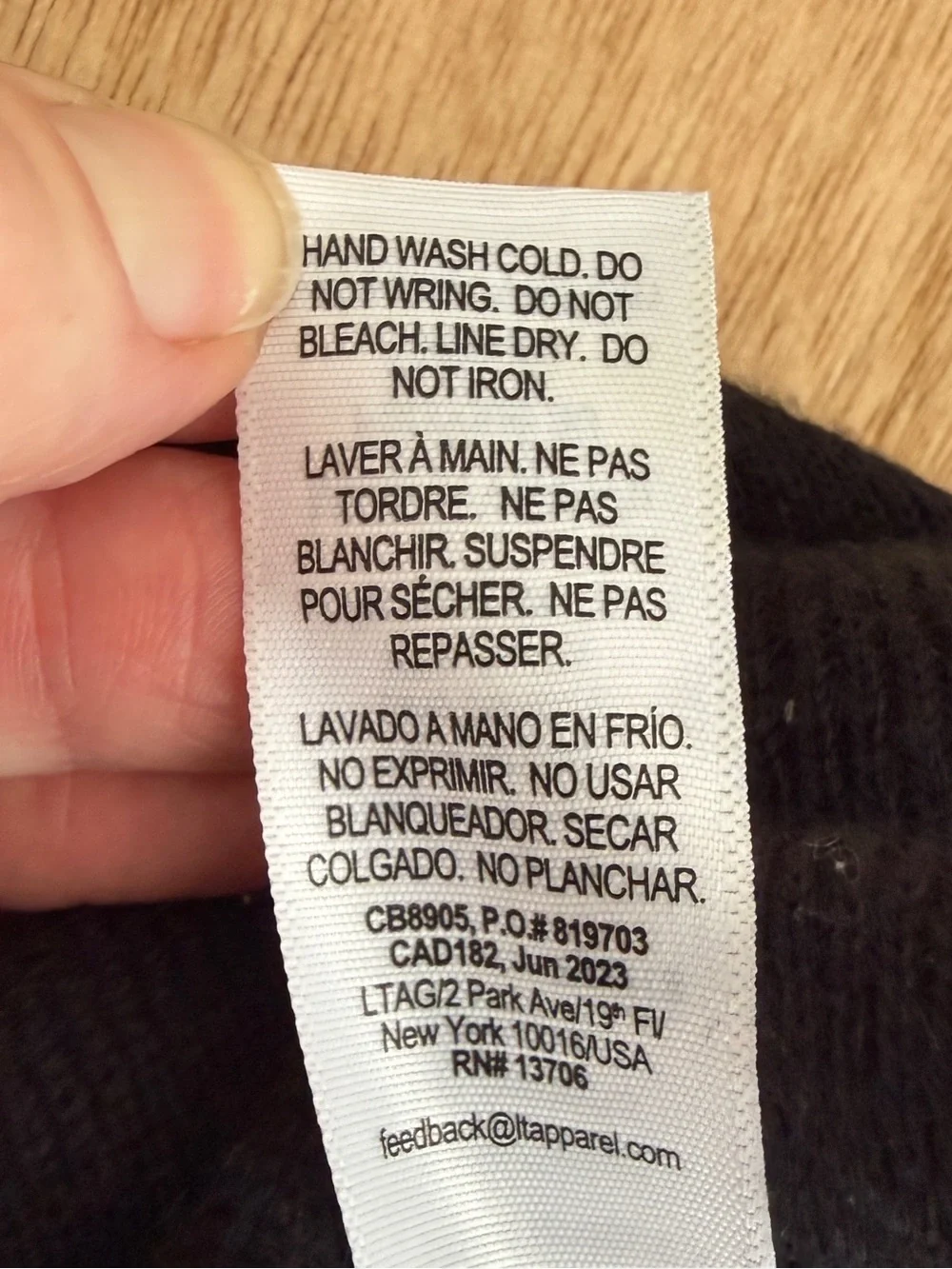 Carhartt Youth Black Beanie with Logo Patch Kid Gorpcore Streetwear